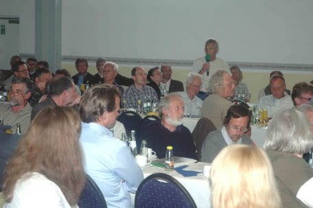 Bild 1: Bürger meldeten sich bei der &quot;Tagung Wald in Entwicklung 2.0“ in Rurberg zu Wort. (Foto Nationalparkverwaltung Eifel/A. Simantke)
