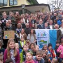 Bild 3: 49 Schulen erhielten in Gemünd das offizielle Zertifikat „Nationalpark-Schule Eifel". Foto: Nationalparkverwaltung