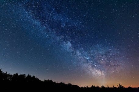 Der Nationalpark Eifel ist ein Refugium des ungestörten Nachthimmels und seit 2014 als Sternenpark anerkannt.