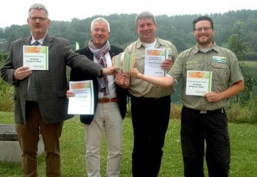 Gebärdensprachliche Rangertour im Nationalpark Eifel erhält Auszeichnung als UN-Dekadeprojekt Biologische Vielfalt
