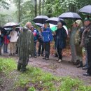 Henning Walter, Leiter der Nationalparkverwaltung Eifel, erläutert dem Landeskabinett NRW die Rückentwicklung zum ursprünglichen Buchennaturwald im Nationalpark Eifel, Quelle: Michael Lammertz, NLP Eifel