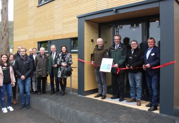 Holzbüromodule für die Nationalparkverwaltung eröffnet