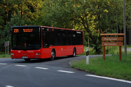 Mit der Buslinie 231 erreichen Ausflügler, Fahrradfahrer und Wanderer u.a. den Wilden Kermeter. Foto: R. Schultheis