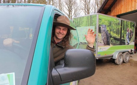 Ranger Thomas Kroll ist ein "alter Hase" im Geschäft und hat den Nationalpark Eifel schon auf vielen Messen präsentiert.
