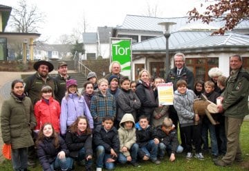 Schulklasse aus Recklinghausen ist 1.111.111ter Jubiläumsbesucher der Eifeler Nationalpark-Tore