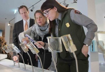 US-Rangerin aus Philadelphia zu Besuch im Nationalpark Eifel