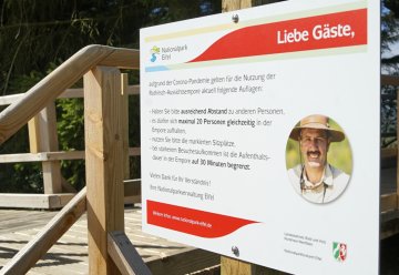 Wegen Corona: Besondere Regeln für Rothirsch-Aussichtsempore